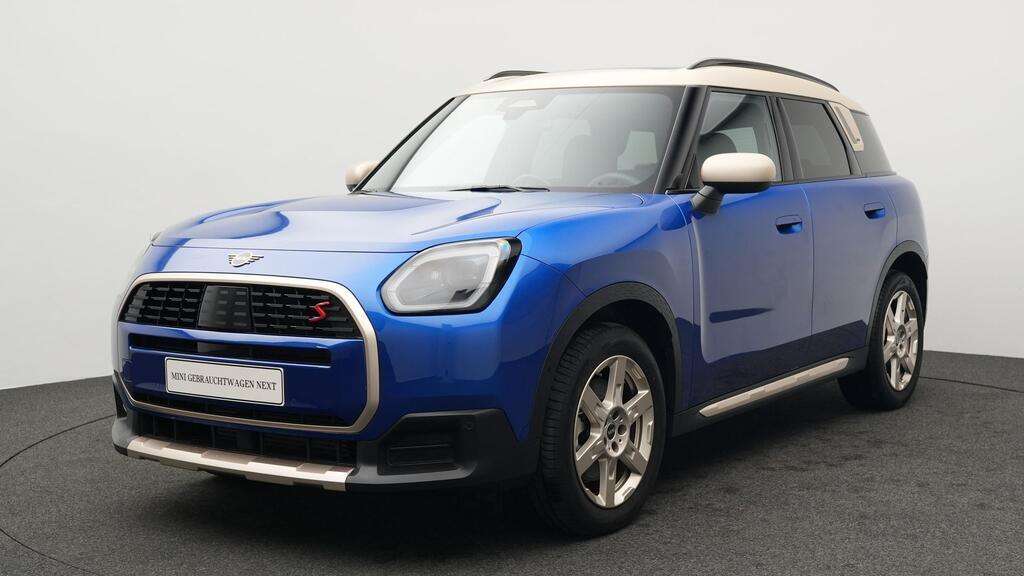 Mini Countryman S All4 17.310 km 37.729 &euro; München 80788