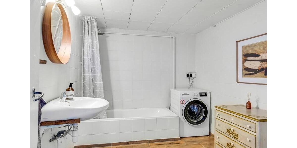 Bauernhaus, Landhaus Süderlügum - 5 Zimmer, 122 m&sup2;, 89.216&euro; | Angebot:26986519