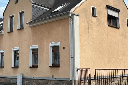 Haus Rodewisch - 8 Zimmer, 104 m&sup2;, 70.000&euro; | Angebot:27436269