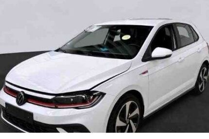 VW Polo 17.642 km 25.290 &euro; Plattling 94447