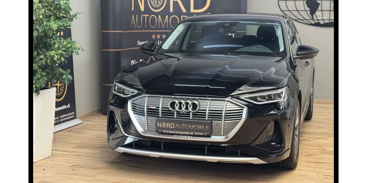 Audi e-tron 47.518 km 35.900 &euro; Rastede/ Wahnbek 26180