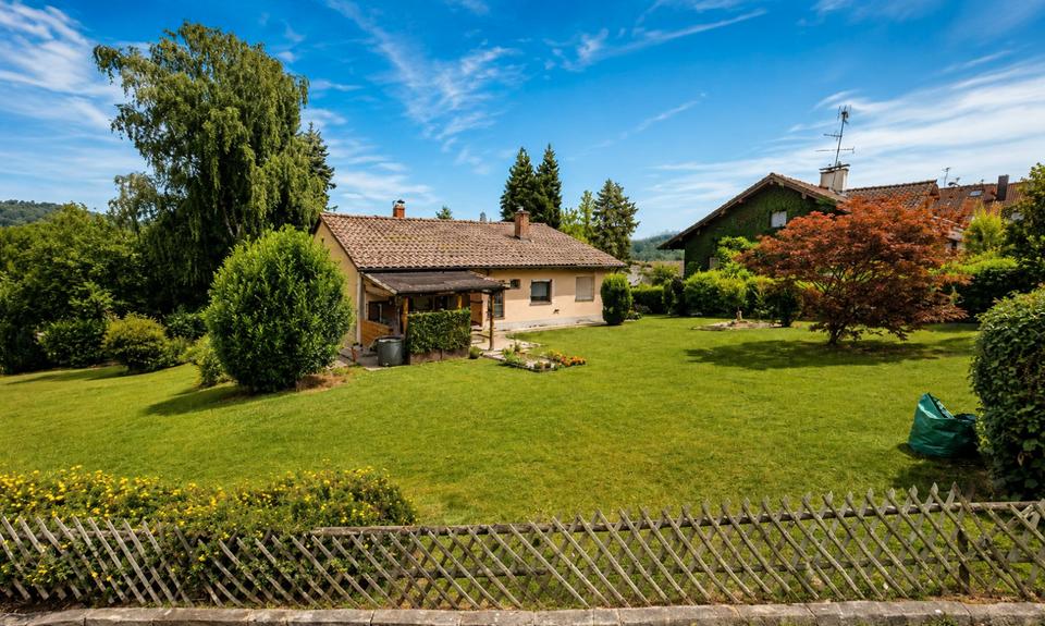 Mehrfamilienhaus, Wohnhaus Vilshofen an der Donau - 8 Zimmer, 240 m&sup2;, 385.000&euro; | Angebot:26846679