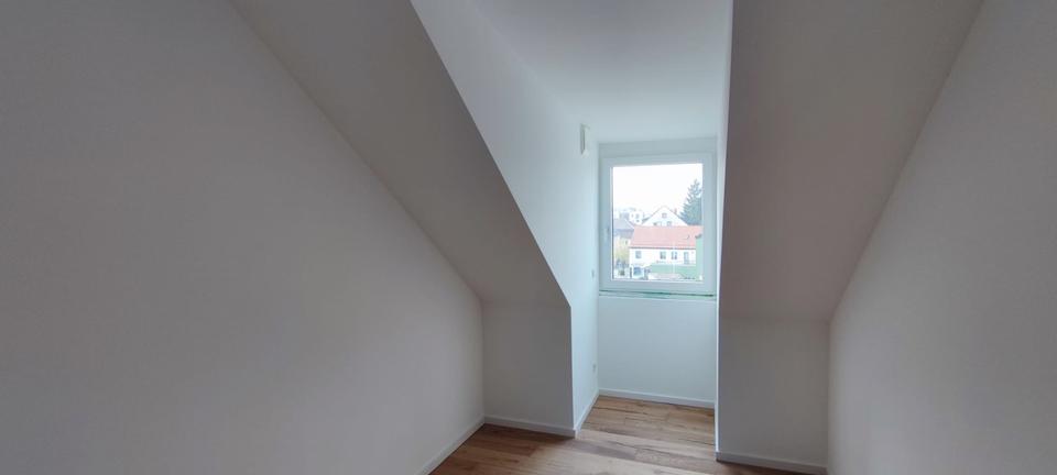 Etagenwohnung Ergoldsbach Langenhettenbach - 3.5 Zimmer, 86 m&sup2;, 1.000&euro; | Angebot:26249062