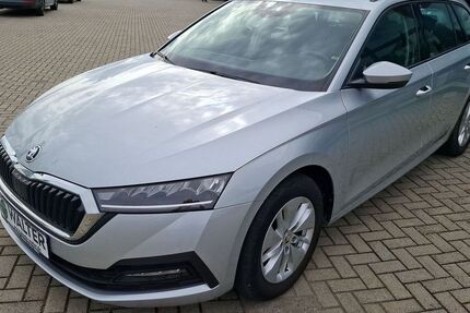 Skoda Octavia 74.200 km 18.900 &euro; Sömmerda 99610