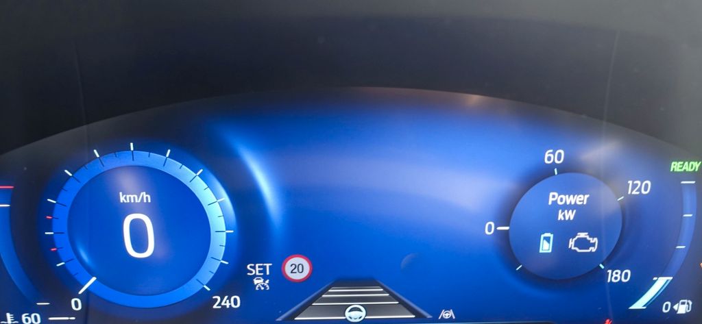 Ford Kuga 52.911 km 22.200 &euro; Stralsund 18435