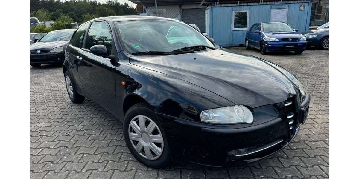 Alfa Romeo 147 147.000 km 499 &euro; Weiden 92637