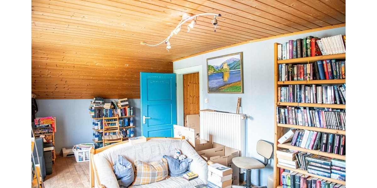 Einfamilienhaus mit großem Grundstück in ruhiger Lage - Einfamilienhaus Tiefenbach | Angebot:24788003