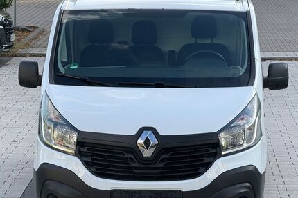 Renault Trafic 119.000 km 8.999 &euro; Offenbach am Main 63069