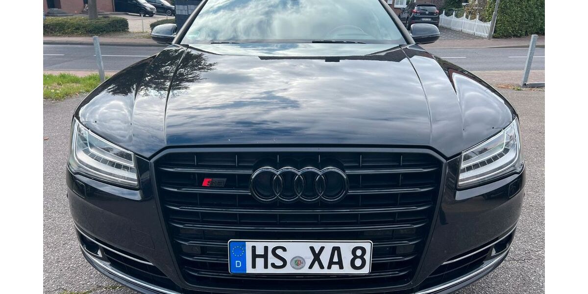 Audi A8 182.000 km 29.799 &euro; Hückelhoven 41836