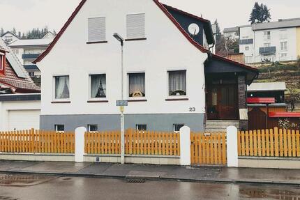 Haus Bad Hersfeld - 8 Zimmer, 110 m&sup2;, 299.500&euro; | Angebot:26733385