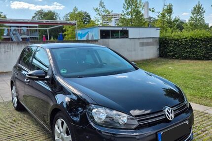 VW Golf 154.000 km 8.200 &euro; München 81375