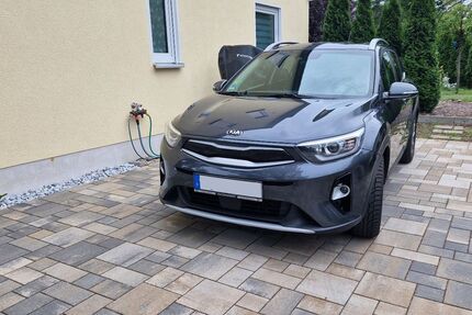 Kia Stonic 92.447 km 9.499 &euro; Zeuthen 15738