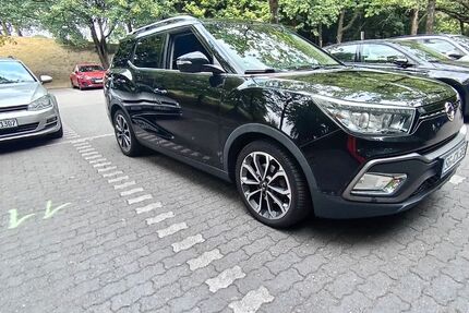 SsangYong XLV 160.000 km 8.500 &euro; Solingen 42652