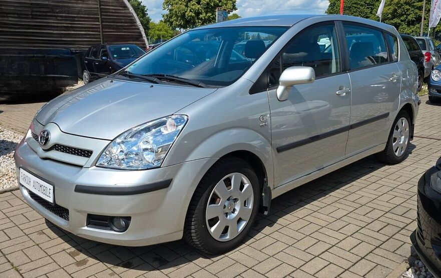Corolla Verso