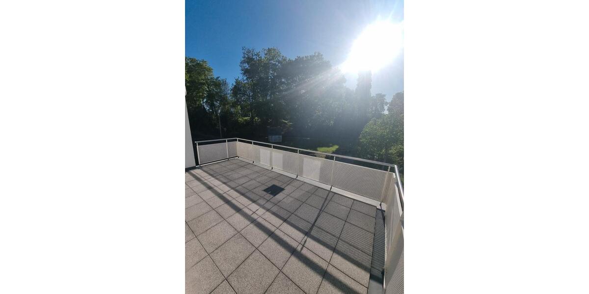 Etagenwohnung Trier Kürenz - 3 Zimmer, 93 m&sup2;, 1.200&euro; | Angebot:26401961