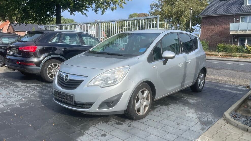 Opel Meriva 279.000 km 2.250 € Nordhorn 48529