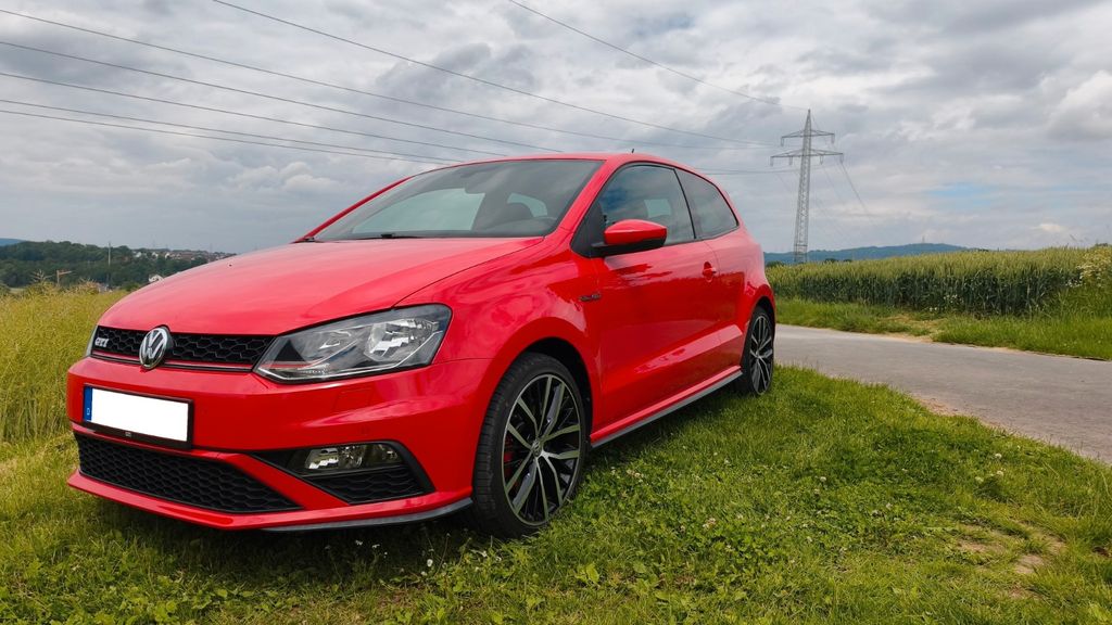 VW Polo 62.000 km 13.490 &euro; Guxhagen 34302