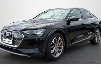 Audi e-tron 30.187 km 31.540 &euro; Blankenburg 38889