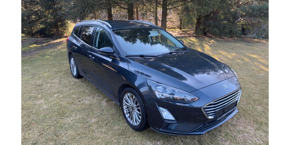 Ford Focus 65.600 km 12.900 &euro; Guben 03172