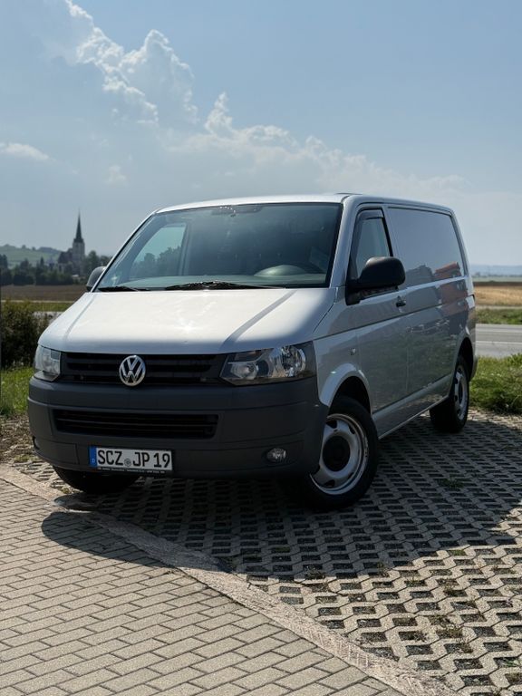VW T5 Transporter 282.000 km 9.299 € Schleiz 07907