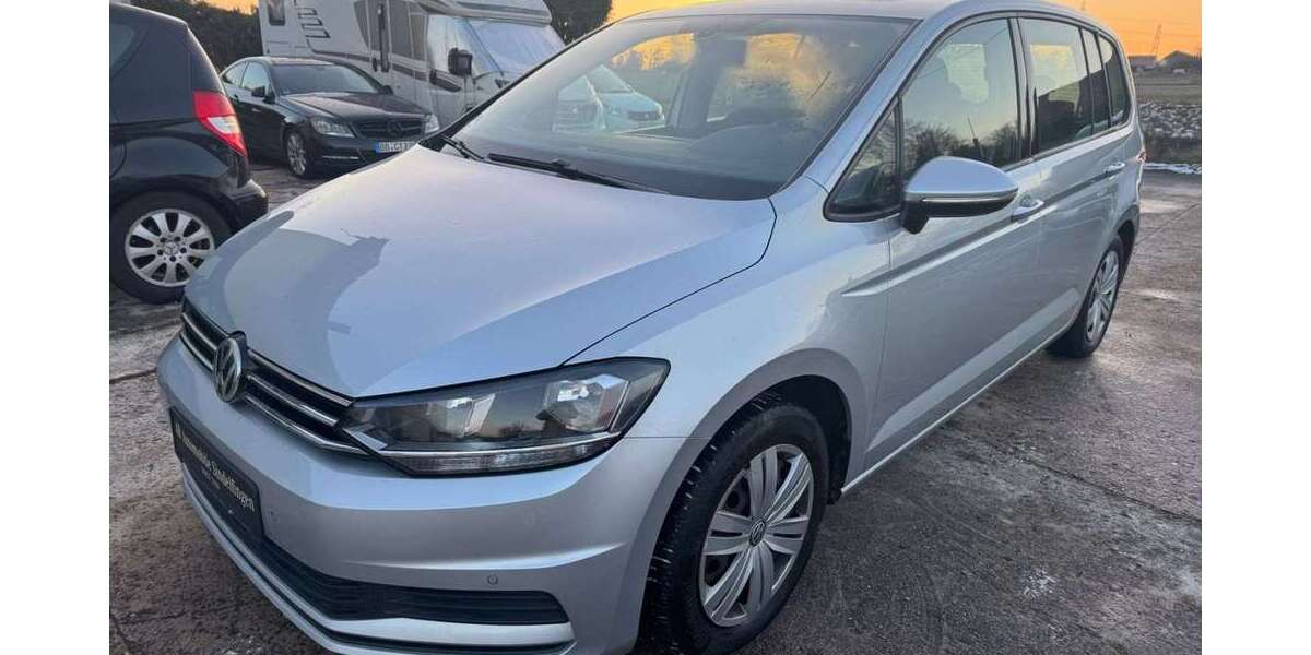 VW Touran 222.000 km 7.950 &euro; Sindelfingen/Stuttgart 71069
