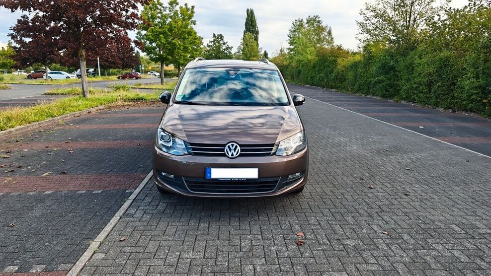 VW Sharan 198.000 km 10.000 € Hainburg 63512