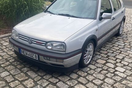 VW Golf 180.000 km 15.250 &euro; Weiden 92637