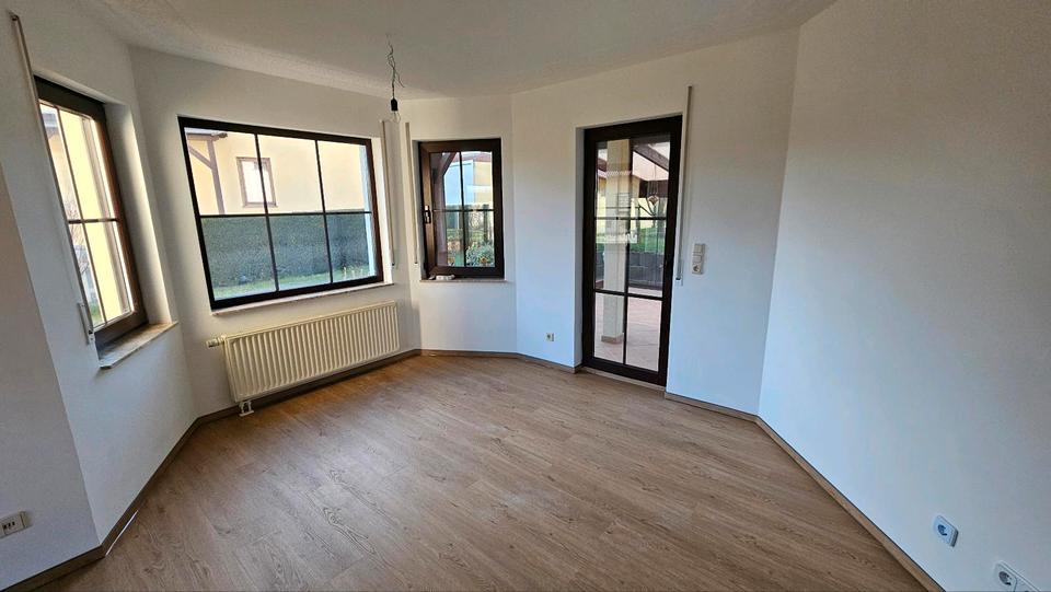 Einfamilienhaus Aschersleben - 4 Zimmer, 120 m&sup2;, 1.200&euro; | Angebot:26320901