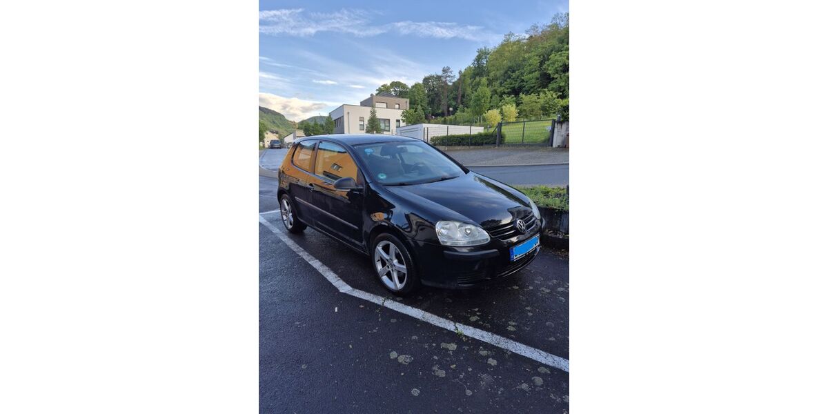 VW Golf 214.000 km 1.990 &euro; Zell 56856