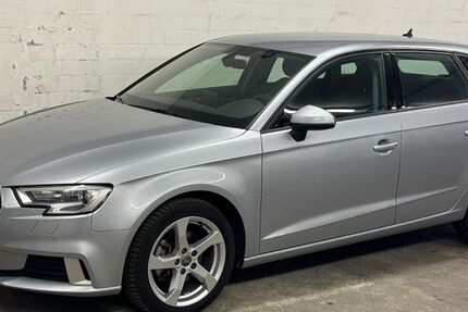 Audi A3 268.080 km 10.800 € Düsseldorf 40468