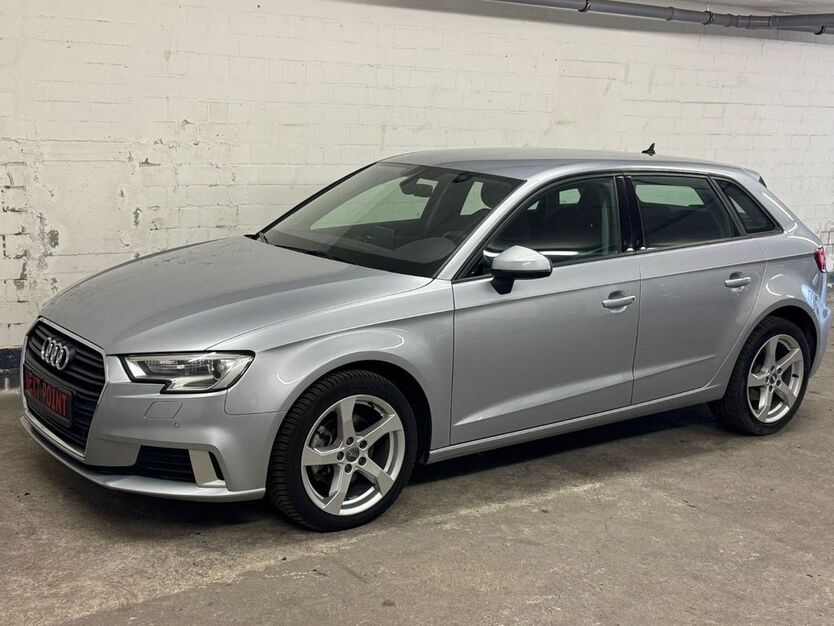 Audi A3 268.080 km 10.800 € Düsseldorf 40468