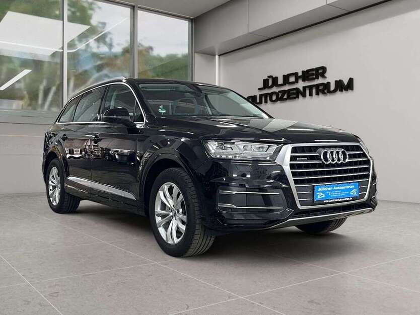 Q7