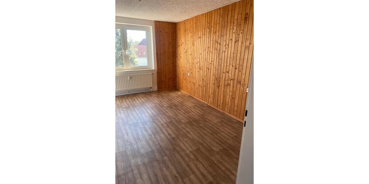 Mehrfamilienhaus, Wohnhaus Oschatz - 12 Zimmer, 291 m&sup2;, 130.000&euro; | Angebot:26150375