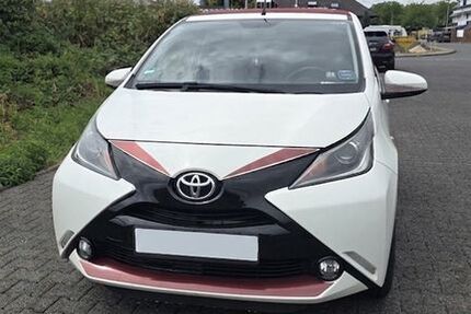 Toyota Aygo (X) 86.500 km 7.200 &euro; Hamm 59073
