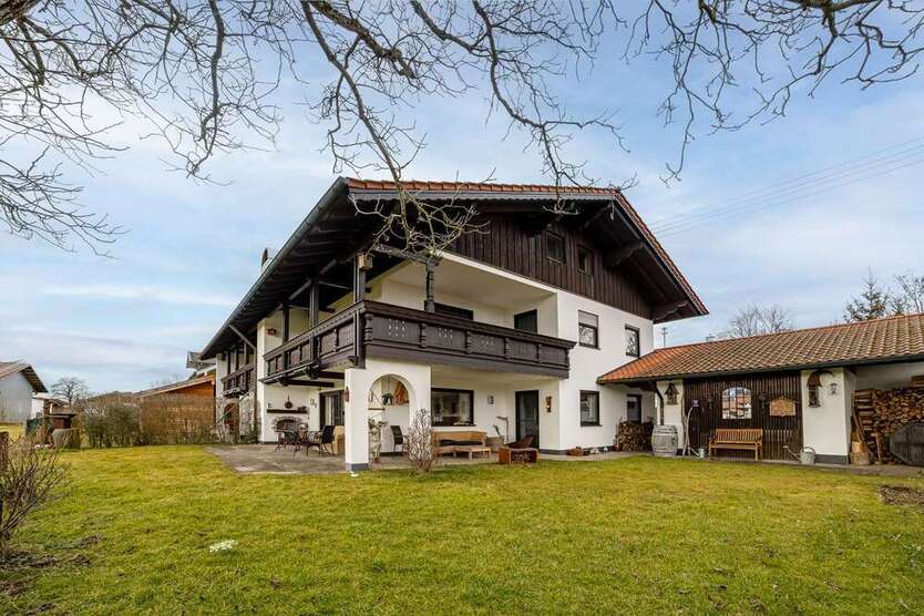 Haus zum Kaufen in Grabenstätt 1.200.000 € 167.5 m²