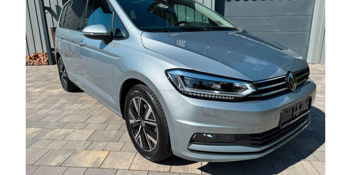 VW Touran 37.163 km 31.980 &euro; Wertheim 97877