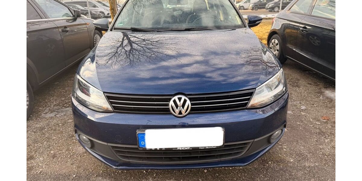 VW Jetta 280.000 km 3.000 &euro; München 81739