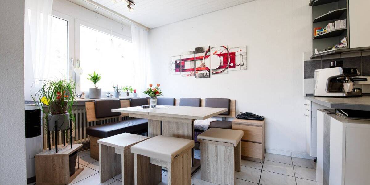 Etagenwohnung Grenzach-Wyhlen Wyhlen - 4 Zimmer, 92 m&sup2;, 285.000&euro; | Angebot:25998606