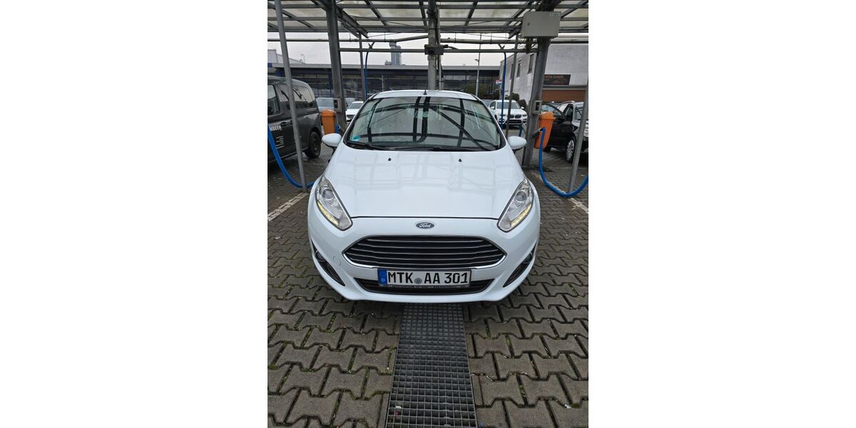 Ford Fiesta 114.000 km 5.700 &euro; Neu Isenburg 63263