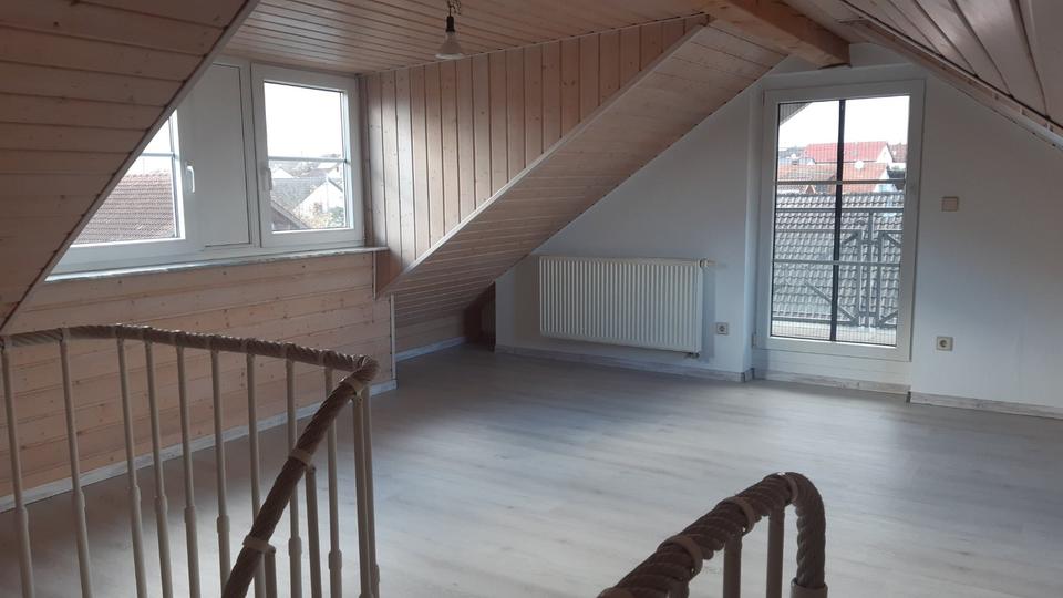 Reizvolle 4,5-Zimmer Maisonette Eigentumswohnung in Ergenzingen 4 zimmer