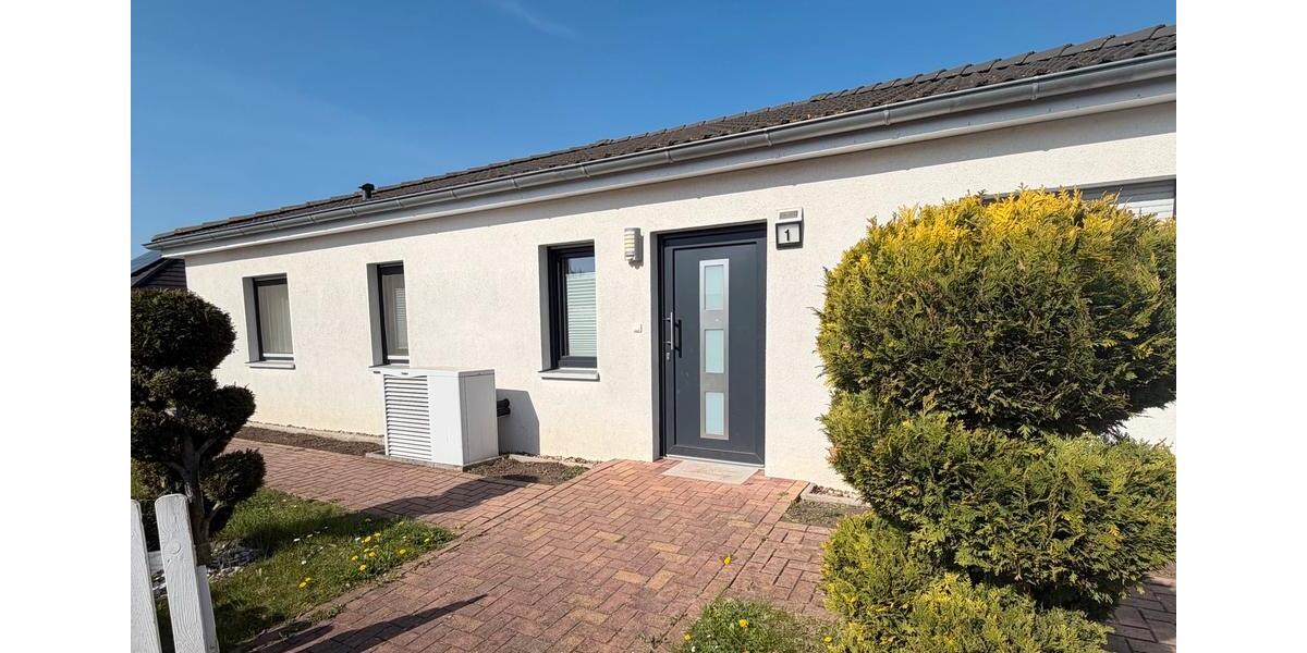 Einfamilienhaus Barleben - 4 Zimmer, 115 m&sup2;, 1.600&euro; | Angebot:26314026