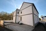 Einfamilienhaus Eschershausen - 7 Zimmer, 160 m&sup2;, 1.500&euro; | Angebot:26302712