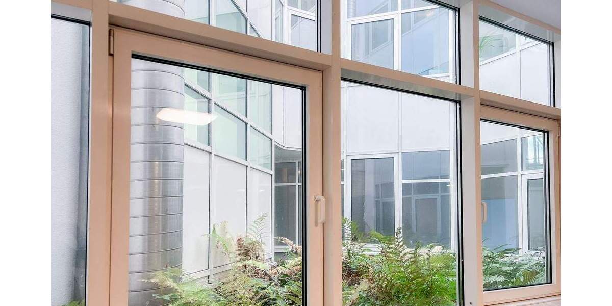 Gewerbeobjekt Stahnsdorf - 5 Zimmer, 253 m&sup2;, 2.406&euro; | Angebot:23956450