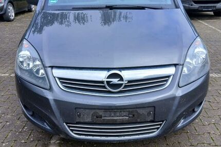 Opel Zafira 178.000 km 1.888 &euro; Detmold 32758