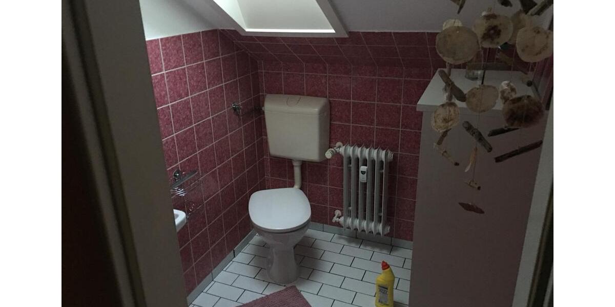 Dachgeschoßwohnung Breitengüßbach - 3 Zimmer, 90 m&sup2;, 720&euro; | Angebot:26580925