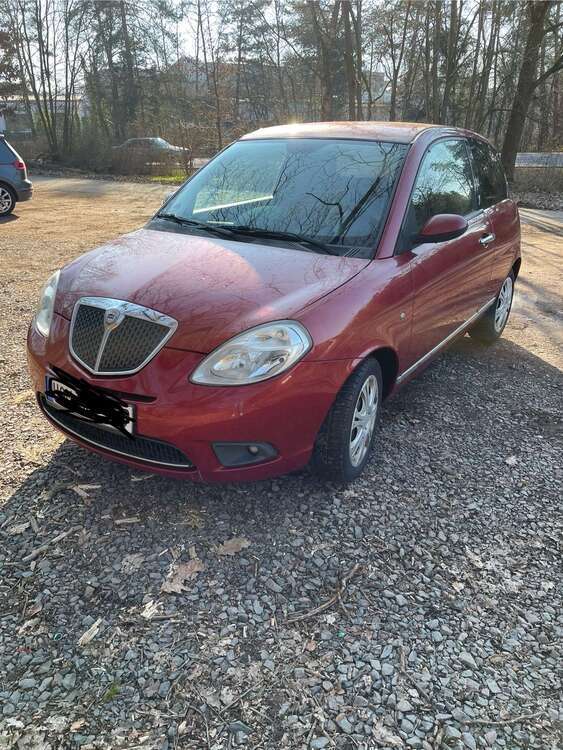 Ypsilon