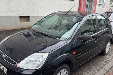Ford Fiesta 157.000 km 1.600 &euro; Kassel 34121