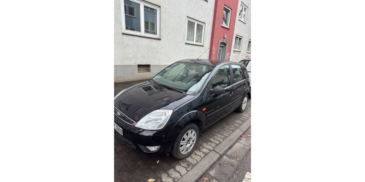 Ford Fiesta 157.000 km 1.600 &euro; Kassel 34121