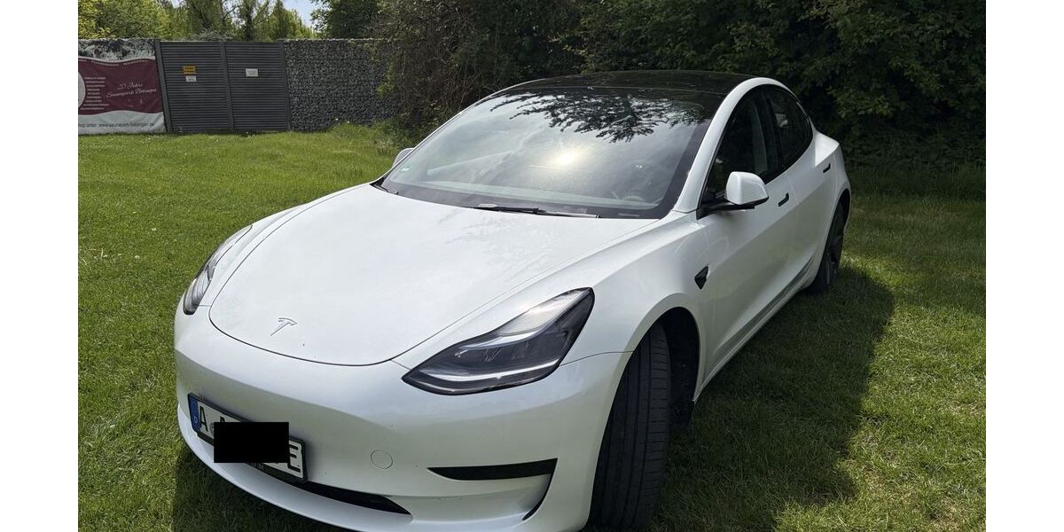 Tesla Model 3 47.380 km 29.999 &euro; Bobingen 86399