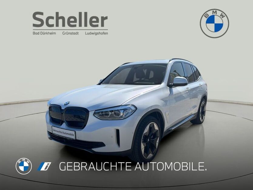 iX3